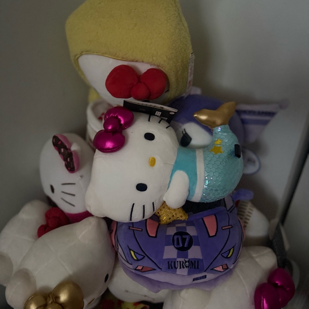 Hello Kitty Plush Collection over 15 plushies